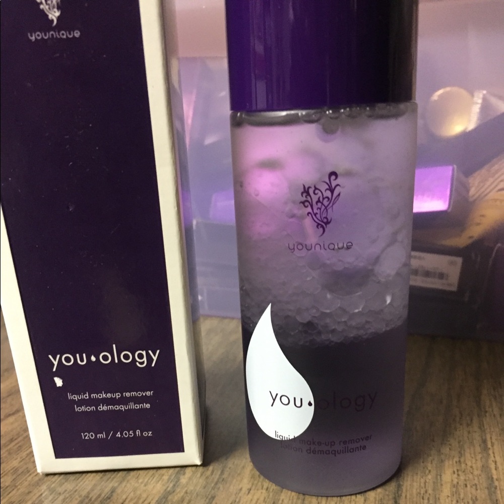 NEW younique liquid makeup remover